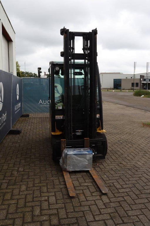 Forklift Yale ERP25VL Electric 1750kg 2011 2011 ERP25VL 2011 1 Forklift image 7