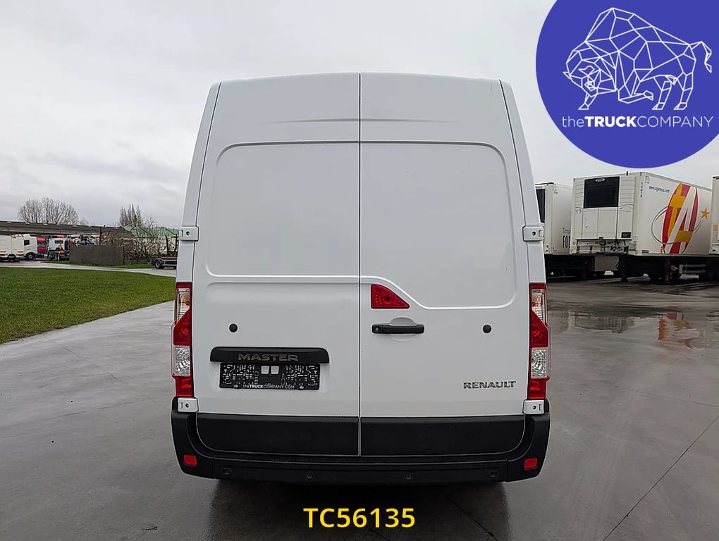 Renault Master 130ch l2h2 2023 TC56135 Renault Master 130ch l2h2 2023 1 image 4