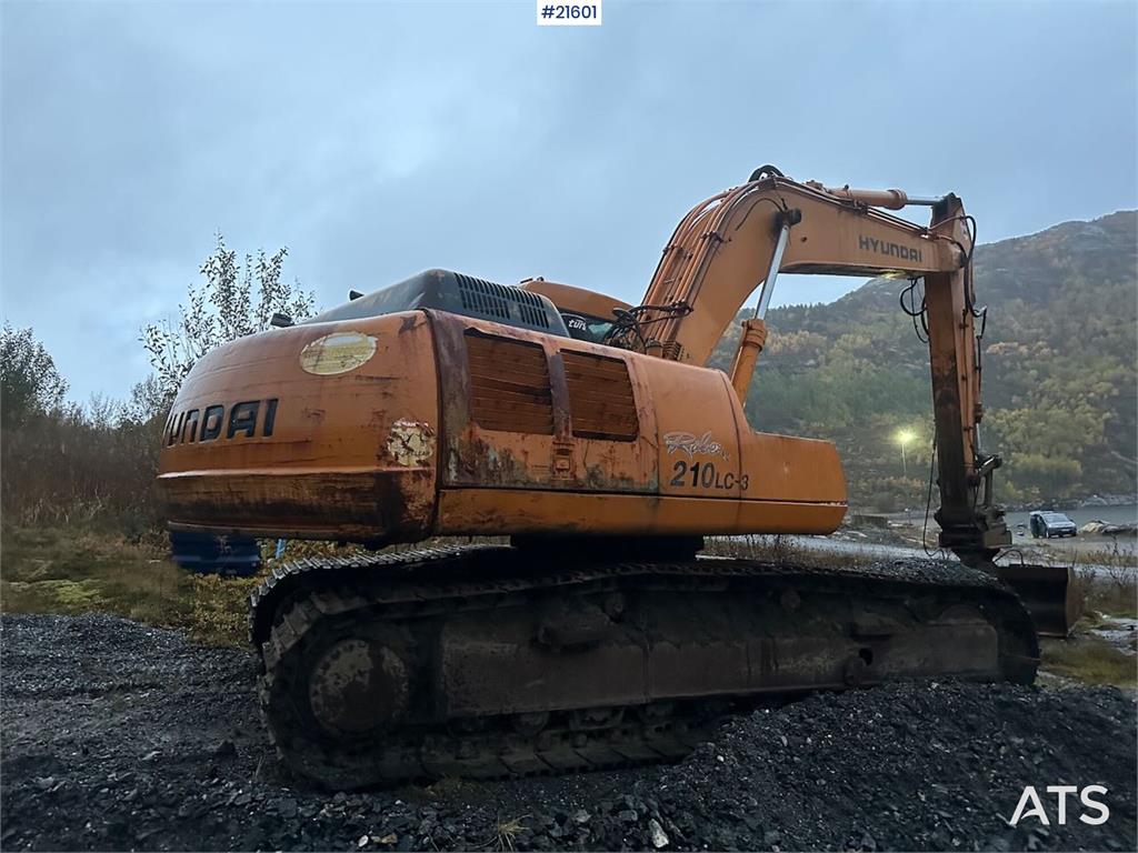 Hyundai Robex 210LC- 3H excavator w/ 5 buckets. Replaced t 1997 21601 Robex 210LC- 3H excavator w/ 5 buckets. Replaced t 1...