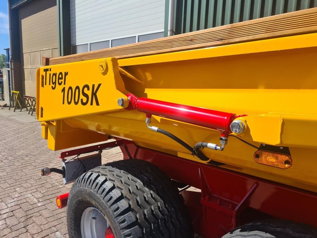 Heavy machinery product image - Image 9 of 15