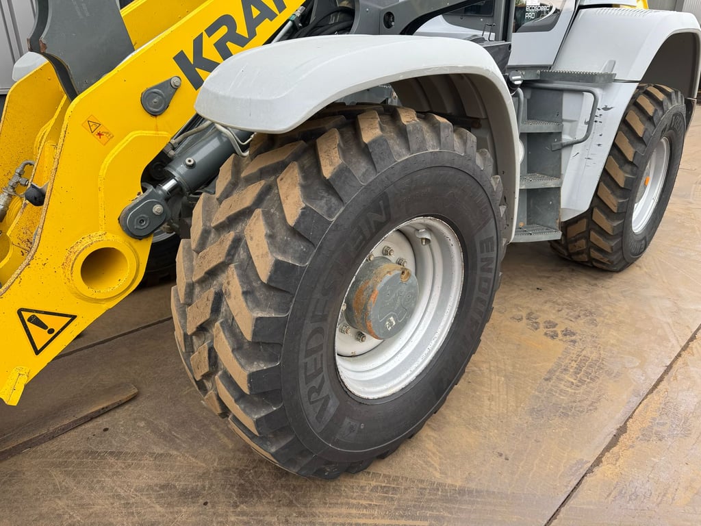 Kramer 8155 / Forks / bucket 2020 00033352 Kramer 8155 / Forks / bucket 2020 1 image 10