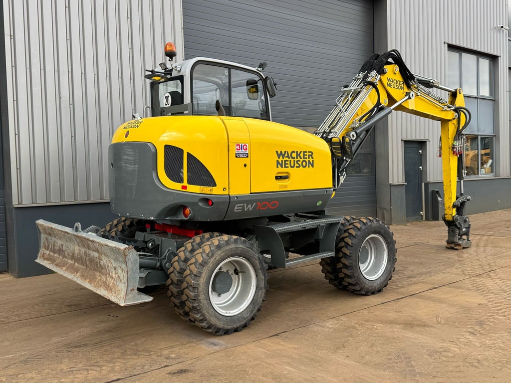 Wacker Neuson EW100 E06-03 2022 00033271 EW100 E06-03 2022 1 image 13