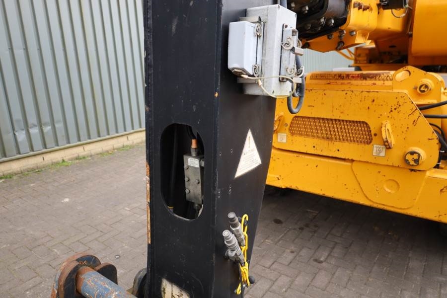 Manitou MRT2150 Privilege Diesel, 4x4 Drive And 4-Wheel St 2011 MANITOU - MRT2150 Privilege - 63010 MRT2150 Privilege Dies...
