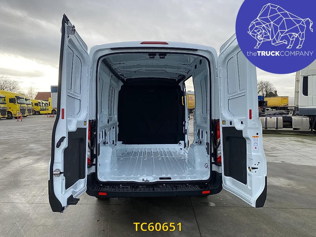 Ford Transit 130.35 l2h2 2025 TC60651 Transit 130.35 l2h2 2025 0 image 11