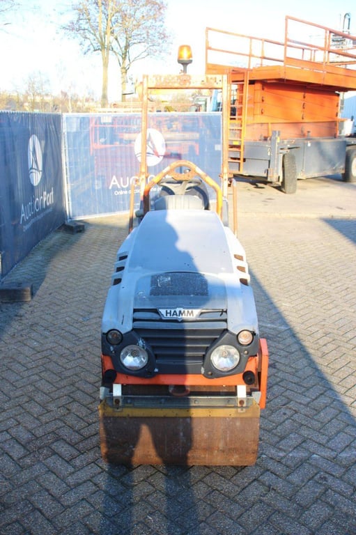 Tandem roller Hamm HD8VV Diesel 14.8kW 2013 2013 HD8VV 2013 1 image 7