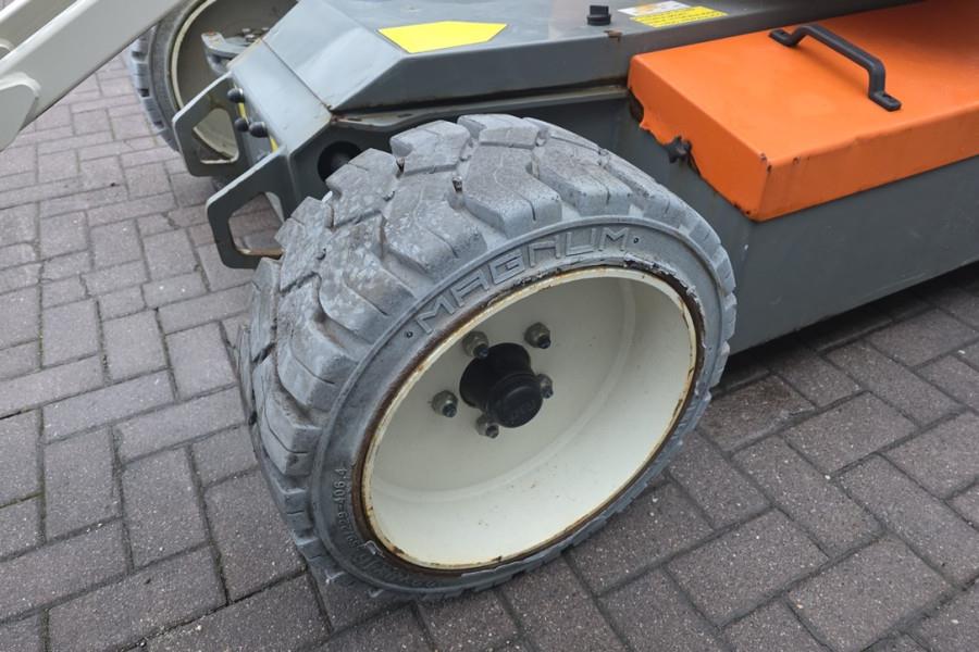 Snorkel A38E As-Is, Electric, 13.5m Working Height, 6.1m R 2019 SNORKEL - A38E - 90267 A38E As-Is, Electric, 13.5m Working...
