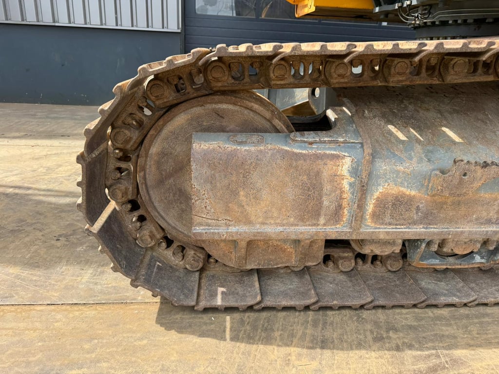 Liebherr R946 LC 2018 00033518 R946 LC 2018 1 image 10