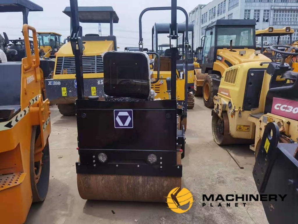 XCMG YZC5 Road Roller Used Good Condition For Sale YZC5 2019 1 image 4