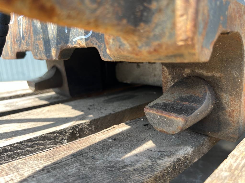 OilQuick OQ65 - M314F / M316F / M318F 2017 907445 OilQuick OQ65 - M314F / M316F / M318F 2017 1 image 13