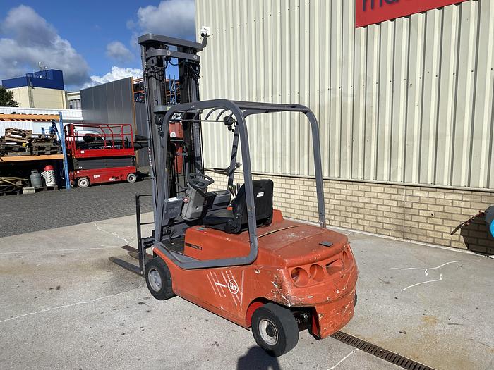 1999 BT CBE 2.0F, Heftruck, Elektro, 620 cm. 1999 BT CBE 2.0F, Heftruck, Elektro, 620 cm. 1999 1 Forklift image 7