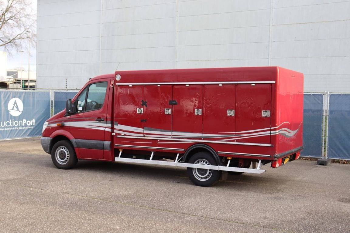Mercedes-Benz 313CDI Diesel Box Truck 2010 2010 313CDI 2010 1 image 4