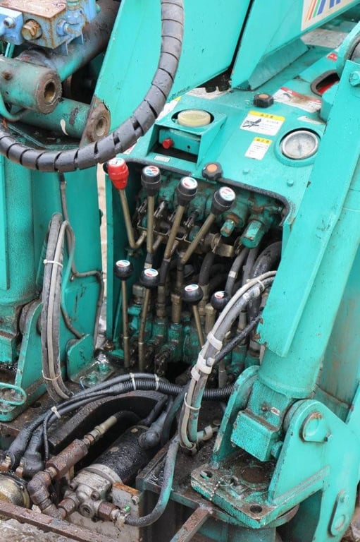 Mini crane Aichi UJ012 Petrol 1996 1996 UJ012 1996 1 Crane trucks image 7