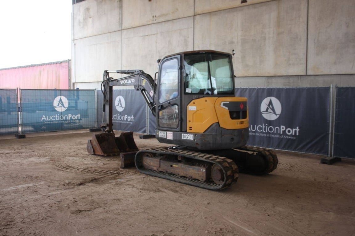 Crawler excavator Volvo ECR50D Diesel 31.2kW 2016 2016 ECR50D 2016 1 Crawler Excavators image 3