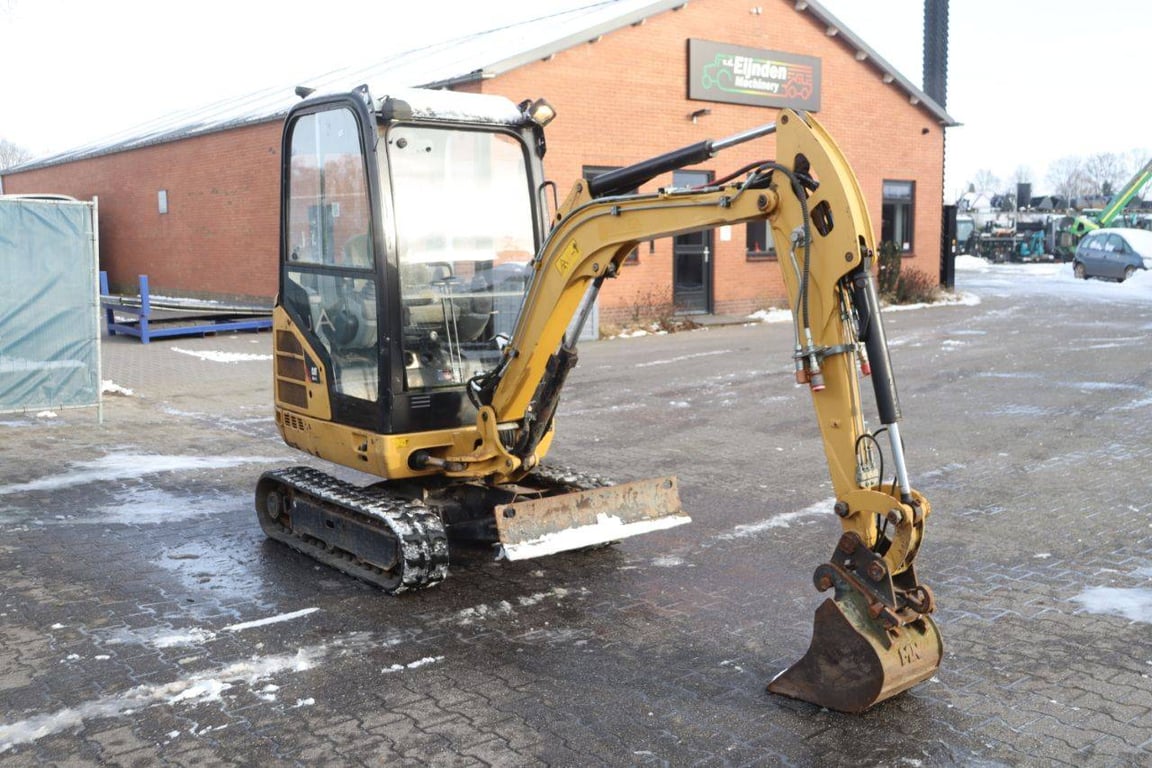 Mini excavator Caterpillar 301.7D Diesel 13.8kW 2018 2018 301.7D 2018 1 image 7