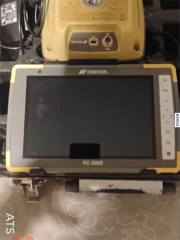 Topcon fc 5000 and hiper sr w/charger, case and pole 21529 fc 5000 and hiper sr w/charger, case and pole 1 image 5