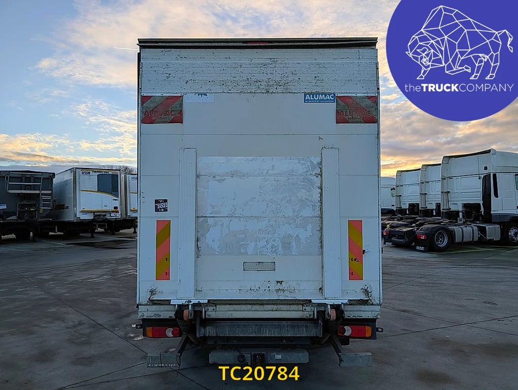 Renault D 180 2016 TC20784 Renault D 180 2016 1 image 4