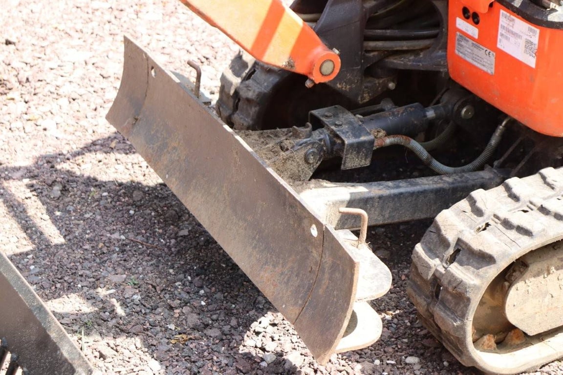 Mini excavator Kubota U10-5 Diesel U10-5 1 image 13