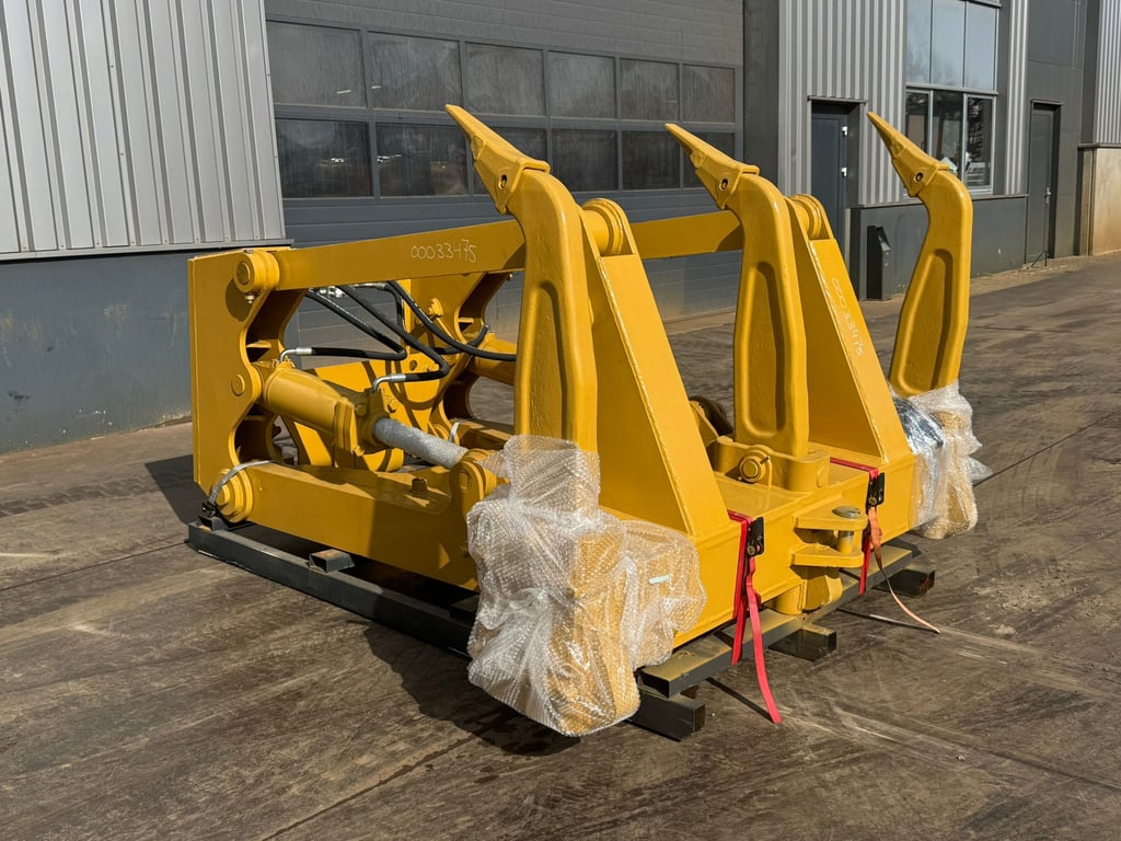Caterpillar D7R D7H 2 Cylinders Ripper (casting shanks) 2025 00033473 D7R D7H 2 Cylinders Ripper (casting shanks) 2025 0 i...