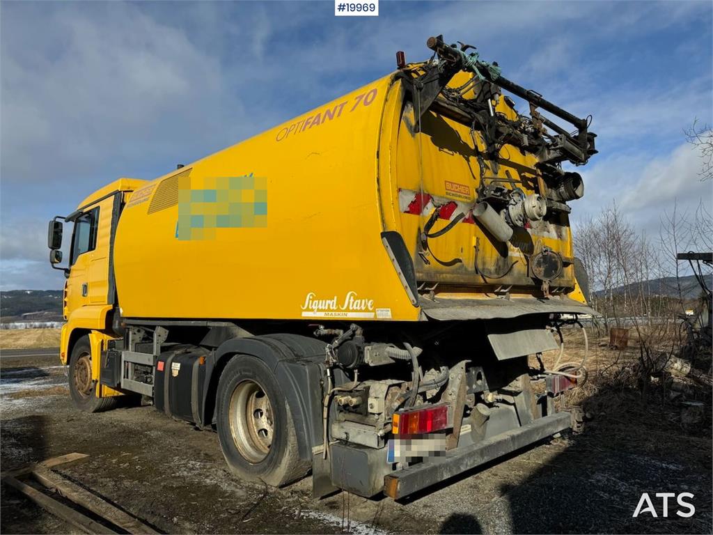 MAN 18.313 Sweeper w/ Bucher Optifant 70 superconstruc 2002 19969 18.313 Sweeper w/ Bucher Optifant 70 superconstruc 2002 ...