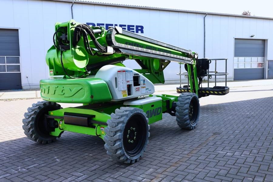 Niftylift HR21 HYBRID Hybrid, 4x4 Drive, 21m Working Height, 2016 NIFTYLIFT - HR21 HYBRID - 90000 Niftylift HR21 HYBRID Hy...