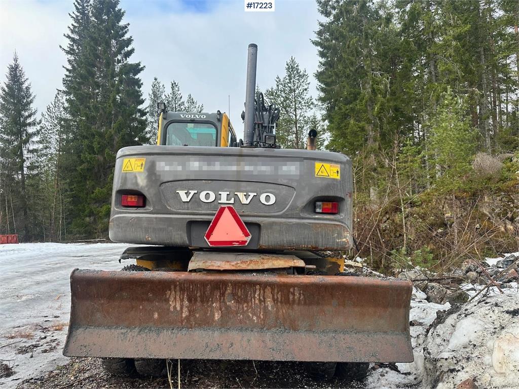 Volvo EW160B Wheel excavator w/ Rototilt, 1 bucket and s 2003 17223 EW160B Wheel excavator w/ Rototilt, 1 bucket and s 200...