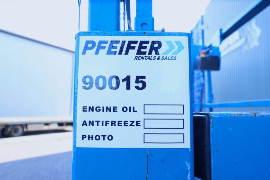 Genie GS1932 Electric, Working Height 7.8 m, 227kg Capac 2013 GENIE - GS1932 - 90015 GS1932 Electric, Working Height 7.8 m...