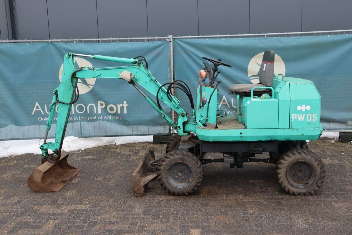 Mini excavator Komatsu PW05 Diesel (Margin) PW05 1 image 2