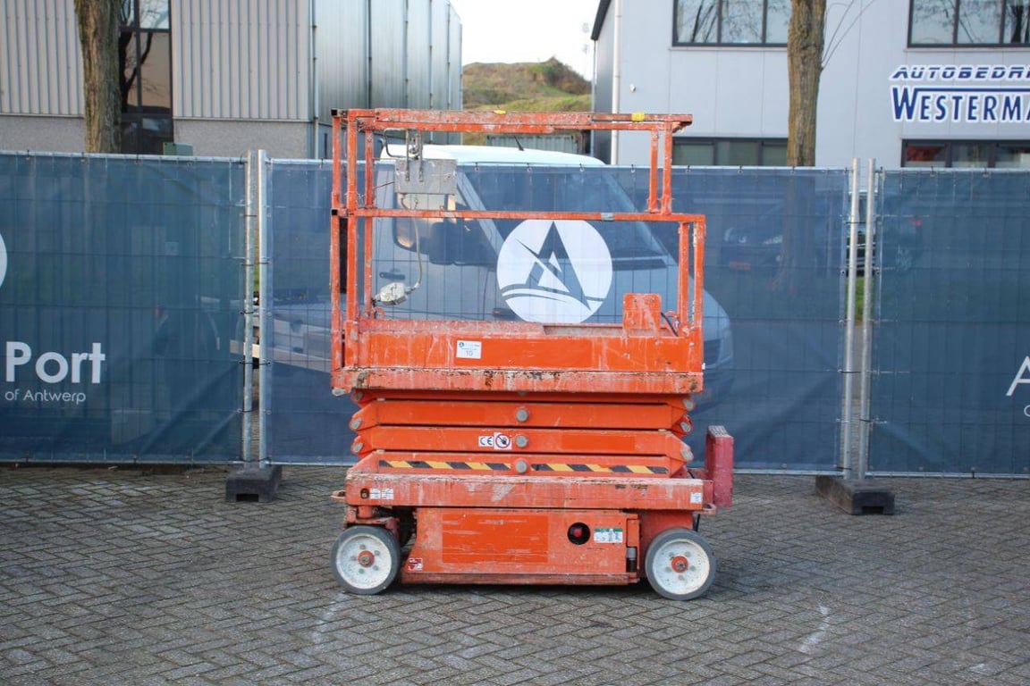 Scissor Lift Skyjack Electric 1 Scissor Lifts image 2