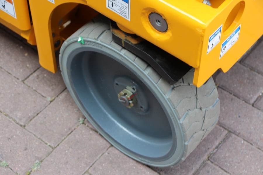 Haulotte Compact 8 Valid inspection, *Guarantee! Electric, 2018 HAULOTTE - Compact 8 - 60087 Compact 8 Valid inspection, *...