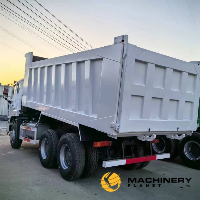 Heavy machinery product image - Image 4 of 4