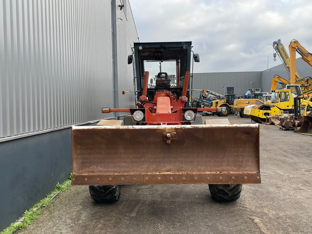 O & K F106A 6x6 Motor Grader 1991 00033766 O & K F106A 6x6 Motor Grader 1991 1 image 10