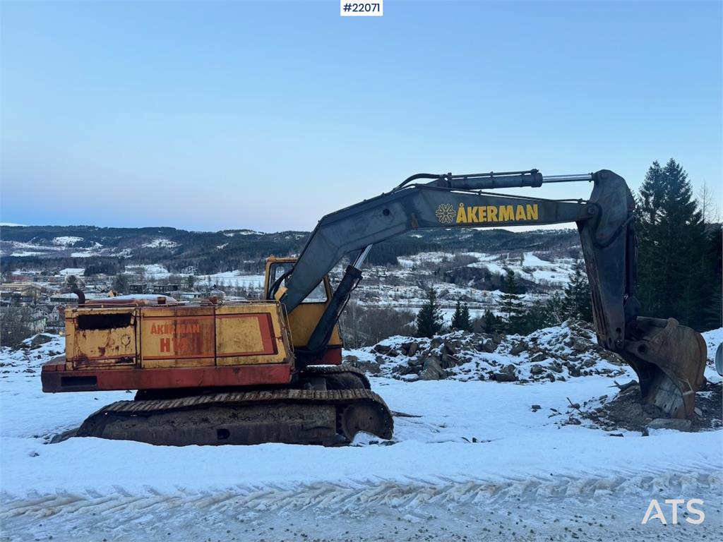 Åkerman H14 1984 22071 Akerman H14 1984 1 Crawler Excavators image 10