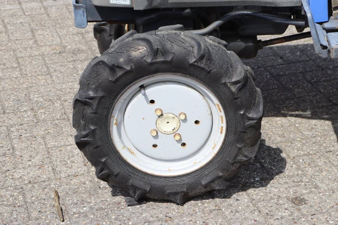 Mini tractor Iseki TM15 Diesel Iseki TM15 1 image 14