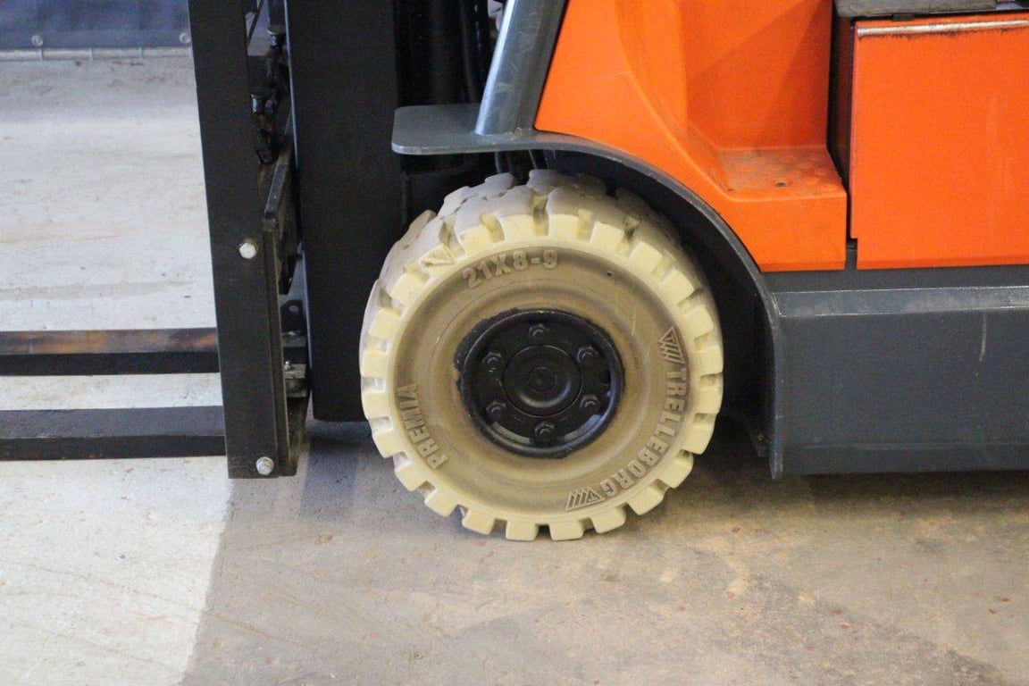 Forklift Toyota 7FBMF16 Electric 1360kg 6m 2006 2006 7FBMF16 2006 1 Forklift image 13