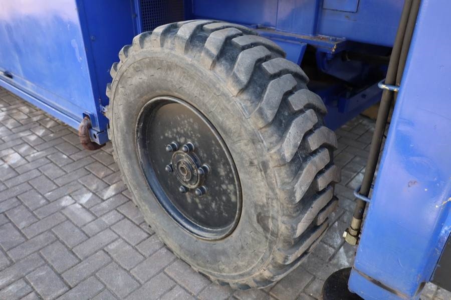Liftlux SL245-25D 4WD Diesel, 4x4 Drive, 26.5m Working Hei 2003 LIFTLUX - SL245-25D 4WD - 50004 Liftlux SL245-25D 4WD Dies...