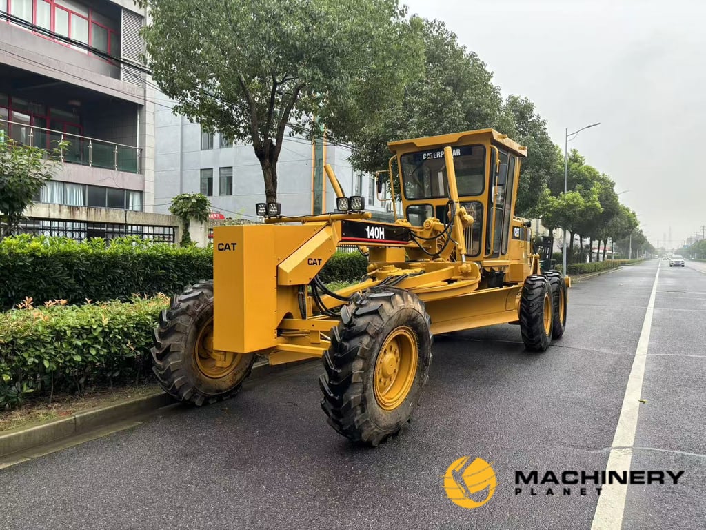 Heavy machinery product image - Image 2 of 3