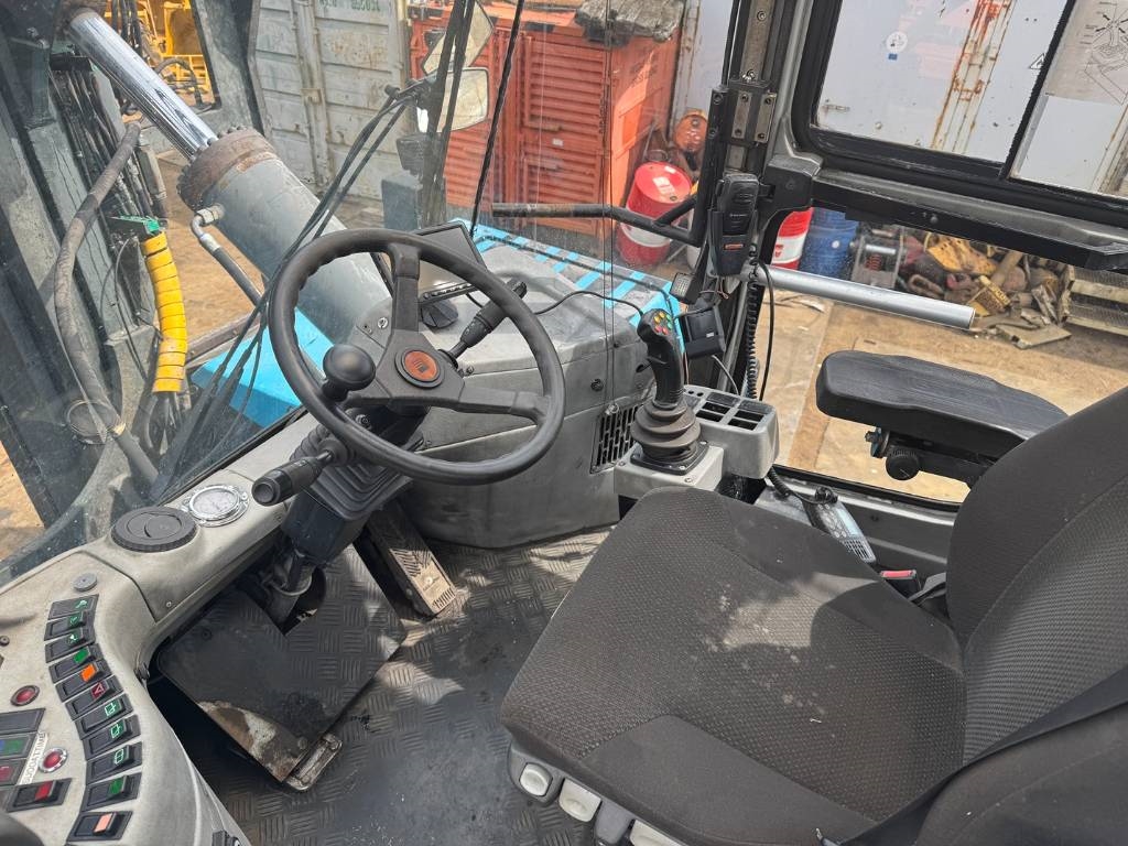 SMV sl 60-1200A ( 60.000kg lifting capacity ) 2005 5379A SMV sl 60-1200A ( 60.000kg lifting capacity ) 2005 1 Forklift ima...