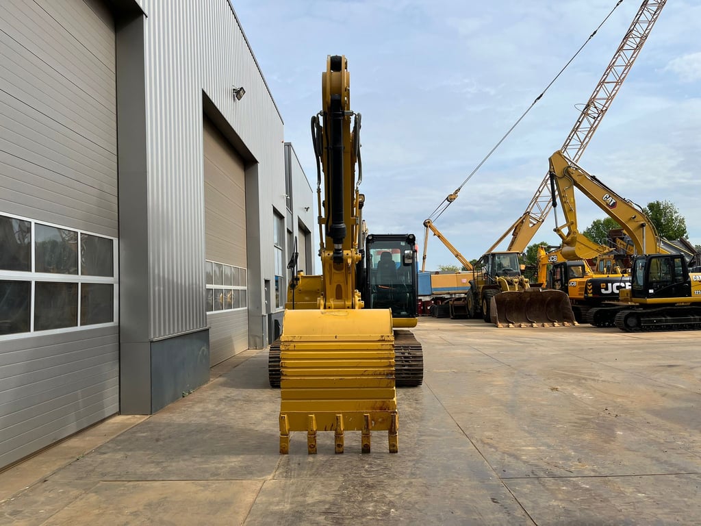 Caterpillar 320D3 GC 2025 00031242 320D3 GC 2025 0 image 8