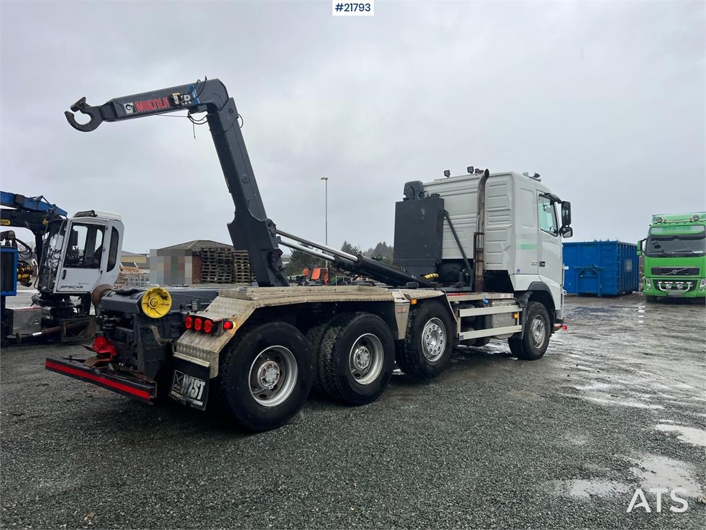 Volvo fh16 8x4 pusher hook truck w/ 24T multilift Hook 2011 21793 fh16 8x4 pusher hook truck w/ 24T multilift Hook 2011 1 ...