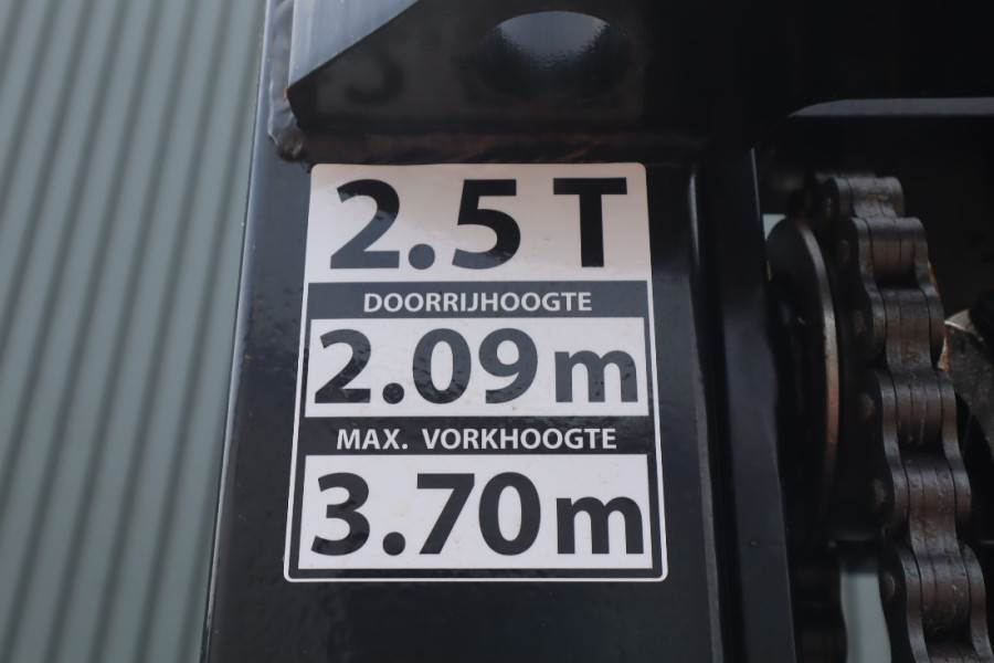 Manitou MC25-4 Valid Inspection, *Guarantee, Diesel, 4x4 2022 MANITOU - MC25-4 - 61569 MC25-4 Valid Inspection, *Guarantee...