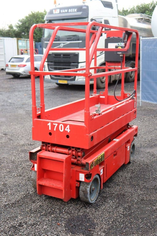 Scissor lift Haulotte Optimum 6 Electric 6.45m 2009 2009 Optimum 6 2009 1 Scissor Lifts image 6