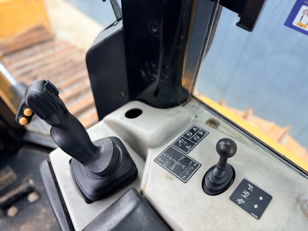 Heavy machinery product image - Image 12 of 15