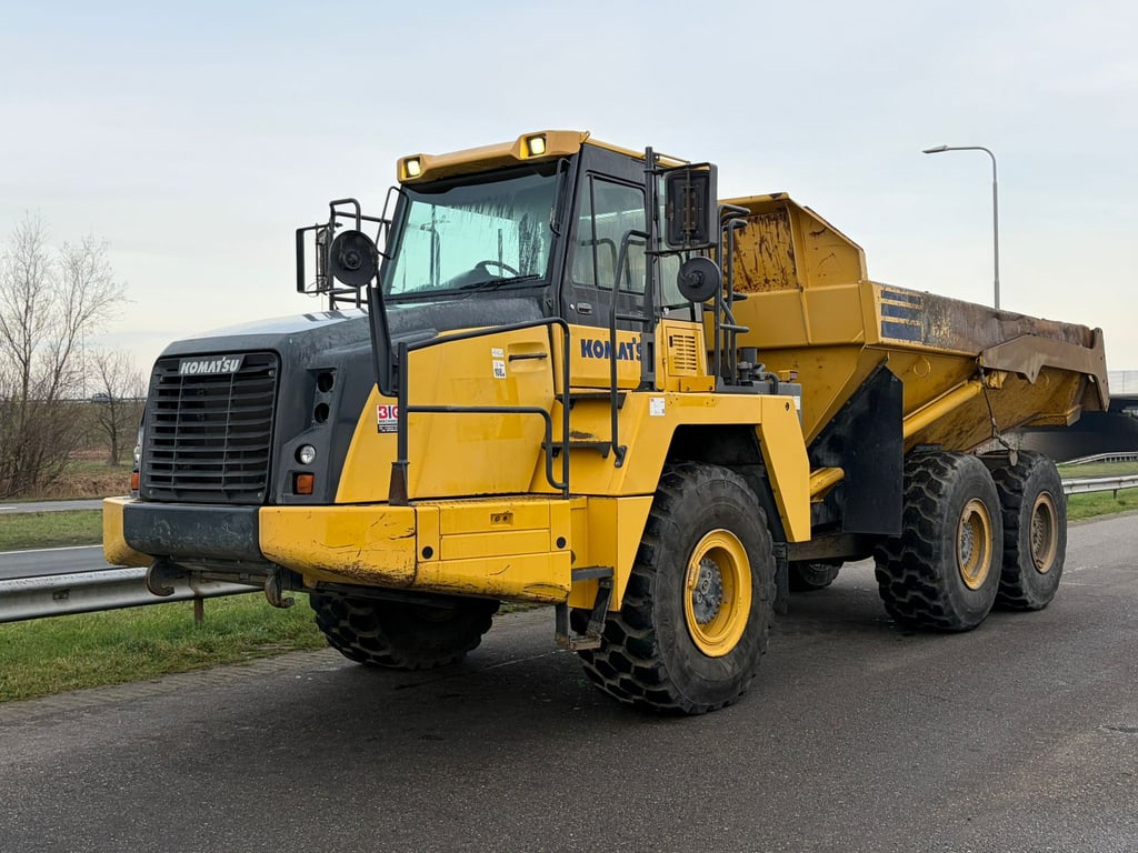 Komatsu HM300-3 2015 00033755 HM300-3 2015 1 image 2
