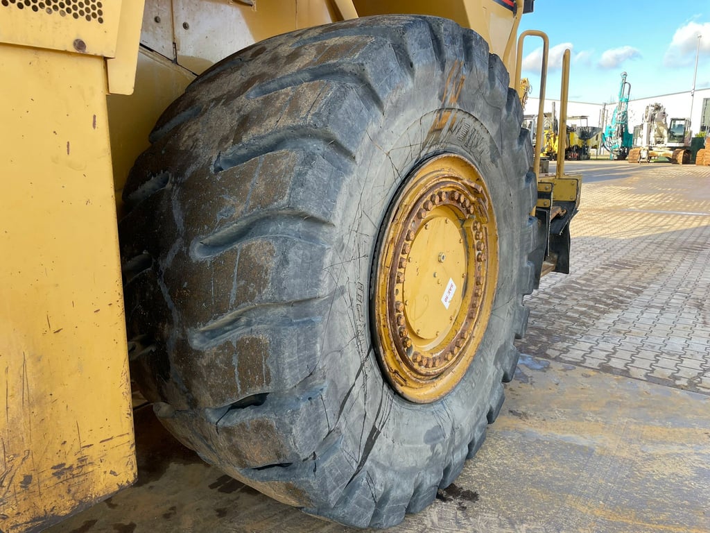 Caterpillar 988G 00033875 988G 1 Wheel Loaders image 13