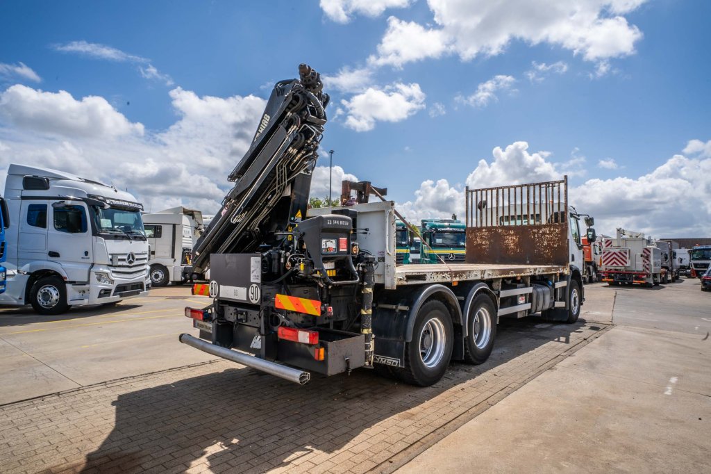 RENAULT LANDER 340 DXI-6X4+HIAB 14 T/m/3xhydr. 2012 E64116 Renault LANDER 340 DXI-6X4+HIAB 14 T/m/3xhydr. 2012 1 image 4