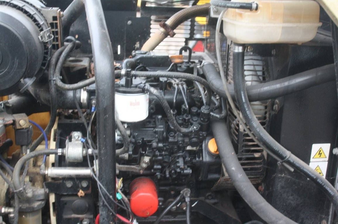 Compressor Doosan 7-26E Diesel 8bar 2017 2017 7-26E 2017 1 Compressors image 9