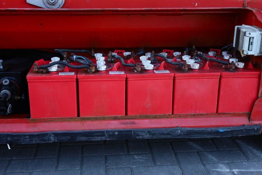PB LIFT S171-16E Electric, 17.3m Working Height, 400k 2010 PB LIFT - S171-16E - 500030 PB LIFT S171-16E Electric, 17.3m Wo...
