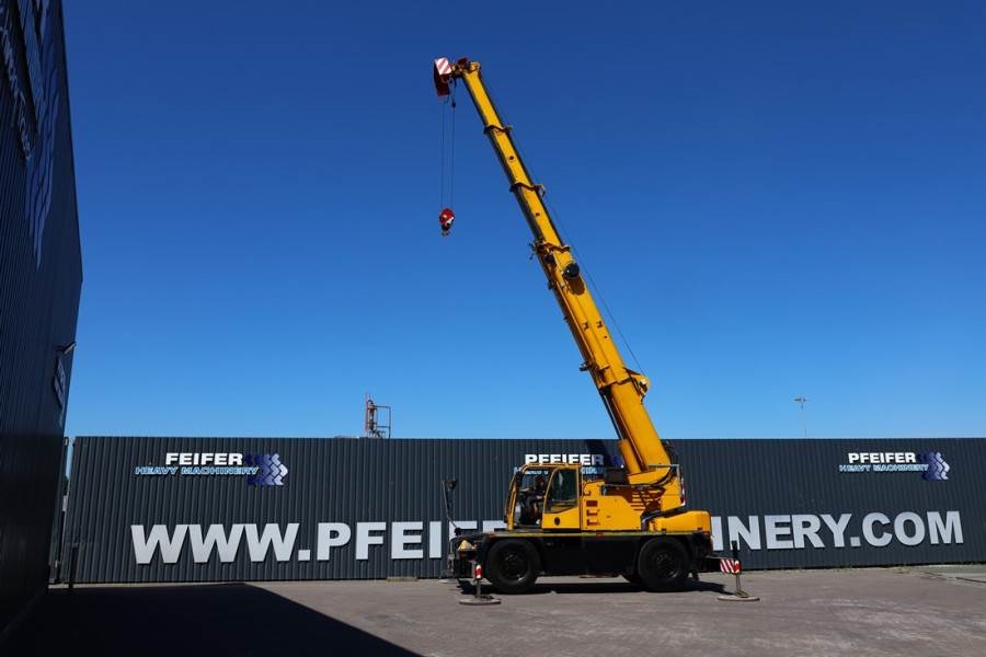 Demag AC30 City Diesel, 4x4x4 Drive, 30t Capacity, 25m M 2009 DEMAG - AC30 City - 63436 AC30 City Diesel, 4x4x4 Drive, 30t...