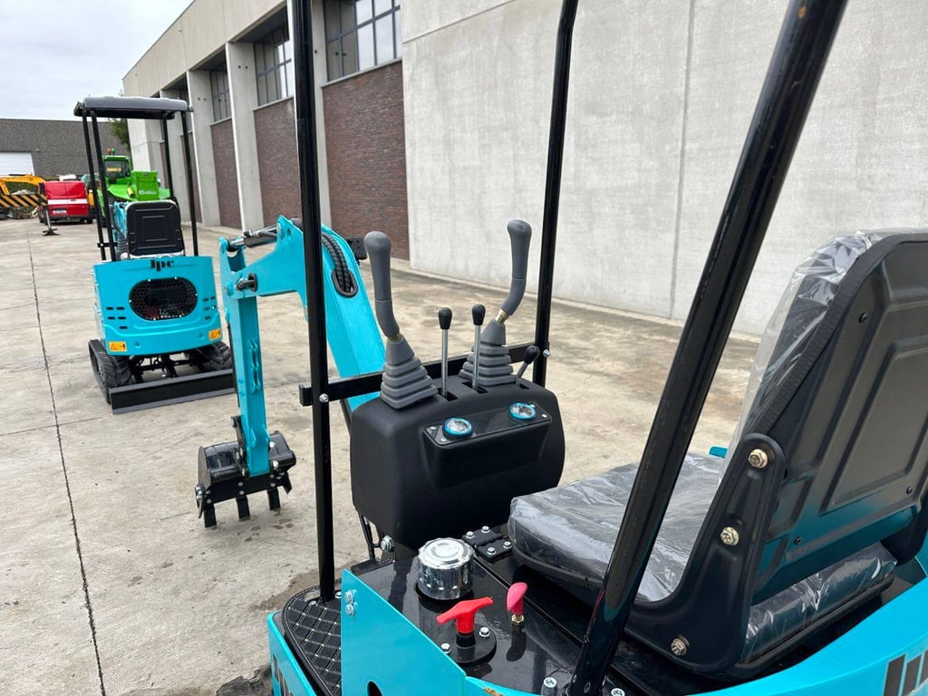 Mini Excavator JPC KV12 Diesel 2025 New 2025 JPC KV12 2025 0 image 14