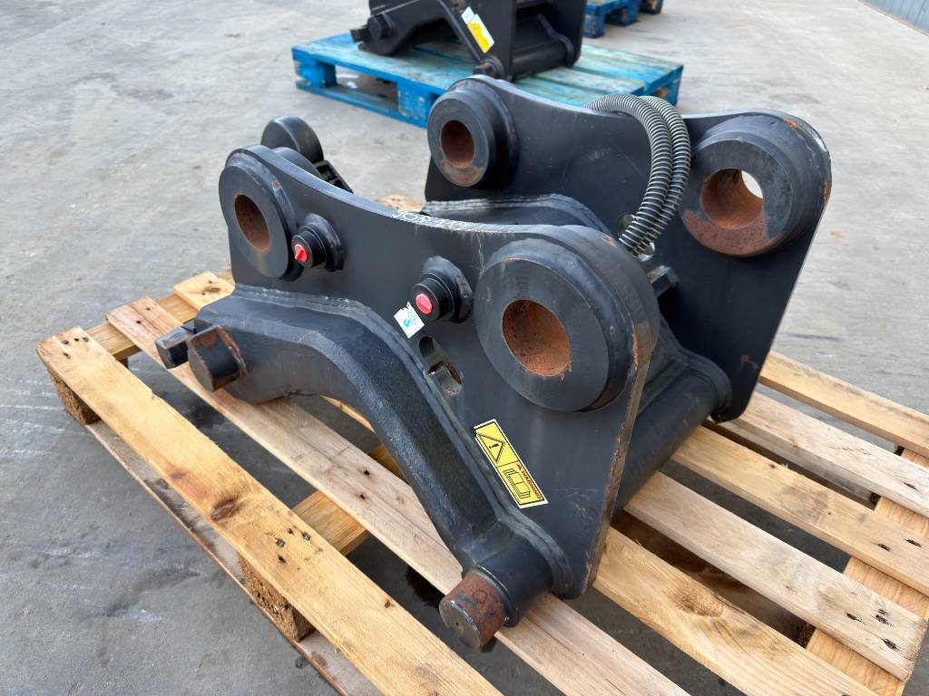 Heavy machinery product image - Image 7 of 15